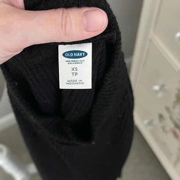 3/$20 Old Navy Dress - Picture 3 of 3